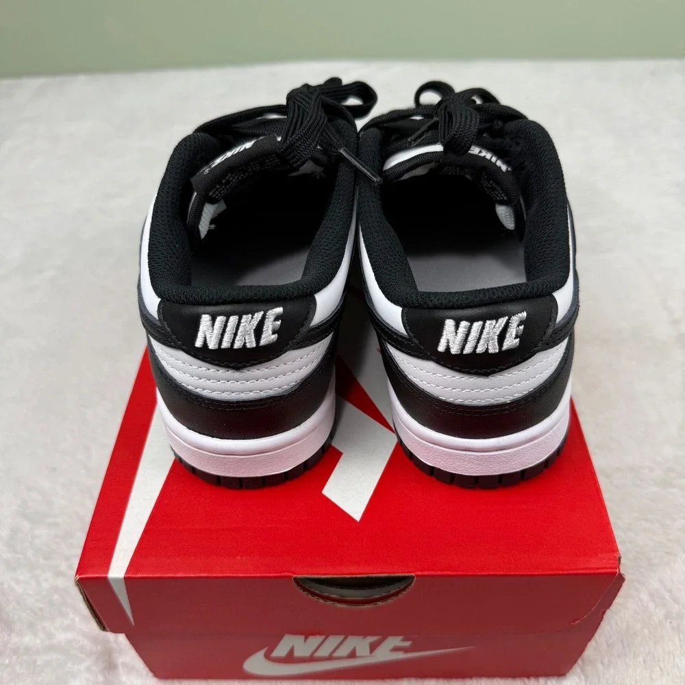 Nike these dunk